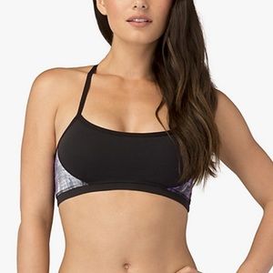 NWT - BEYOND YOGA - Keyhole back sports bra